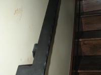iron-anvil-handrails-wall-mount-flat-bar-embossed-flat-bar-3