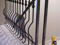 iron-anvil-railing-belly-rail-single-top-round-collars-doran-taylor-4