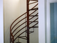 iron-anvil-stairs-spiral-angle-iron-no-tread-horizontal-rail-41-1001-2