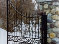 iron-anvil-gates-by-others-driveway-french-center-valance