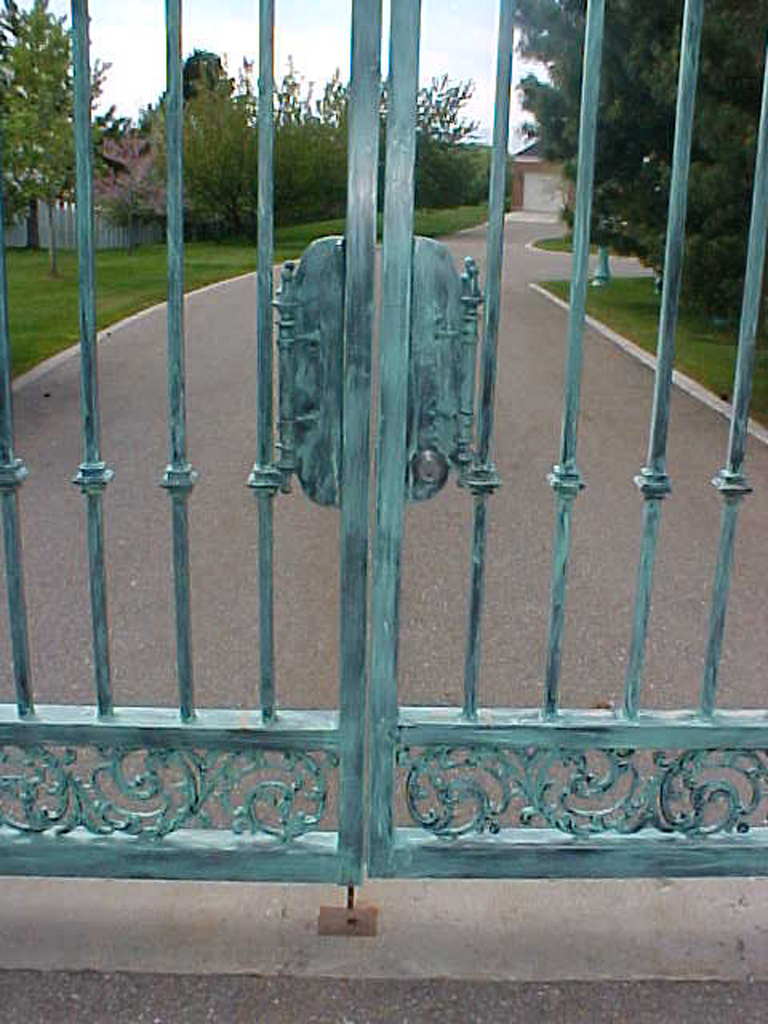 iron-anvil-gates-driveway-french-curve-wasatch-blvd-02