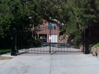 iron-anvil-gates-driveway-french-curve-wasatch-cove-4