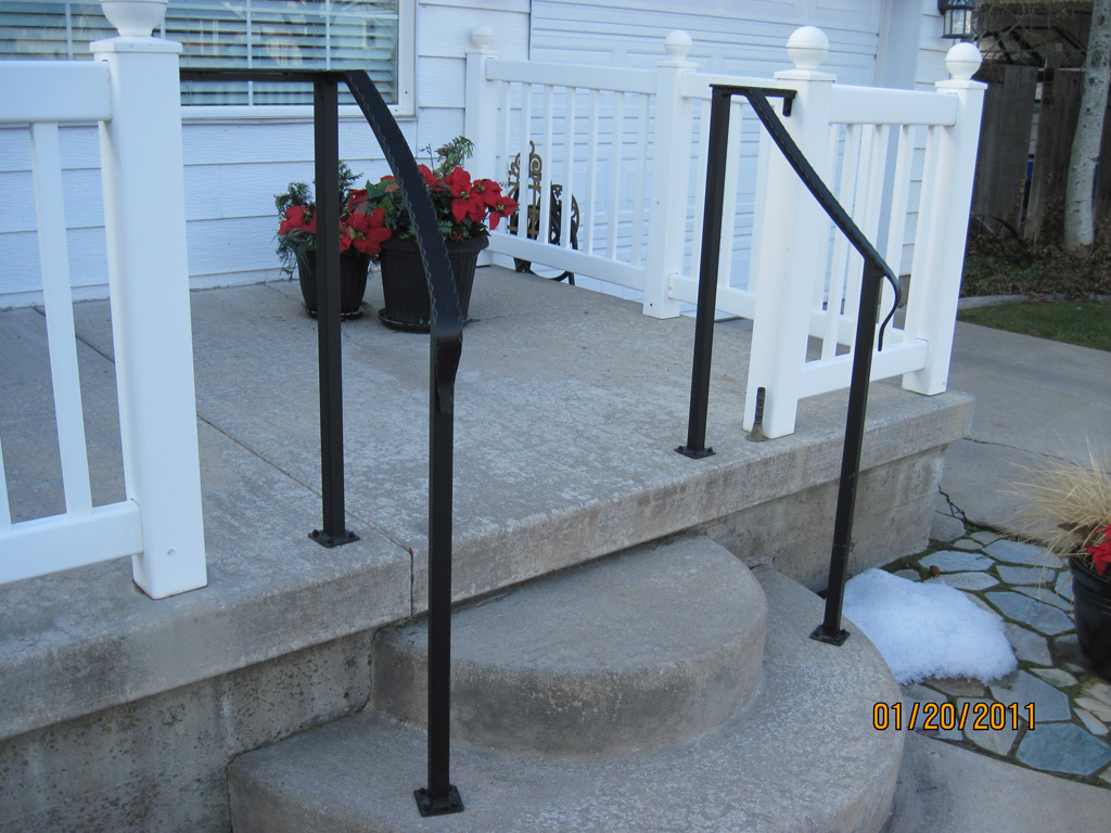 iron-anvil-handrails-post-mount-flat-bar-embossed-johnson-15119-gary-2-2-2