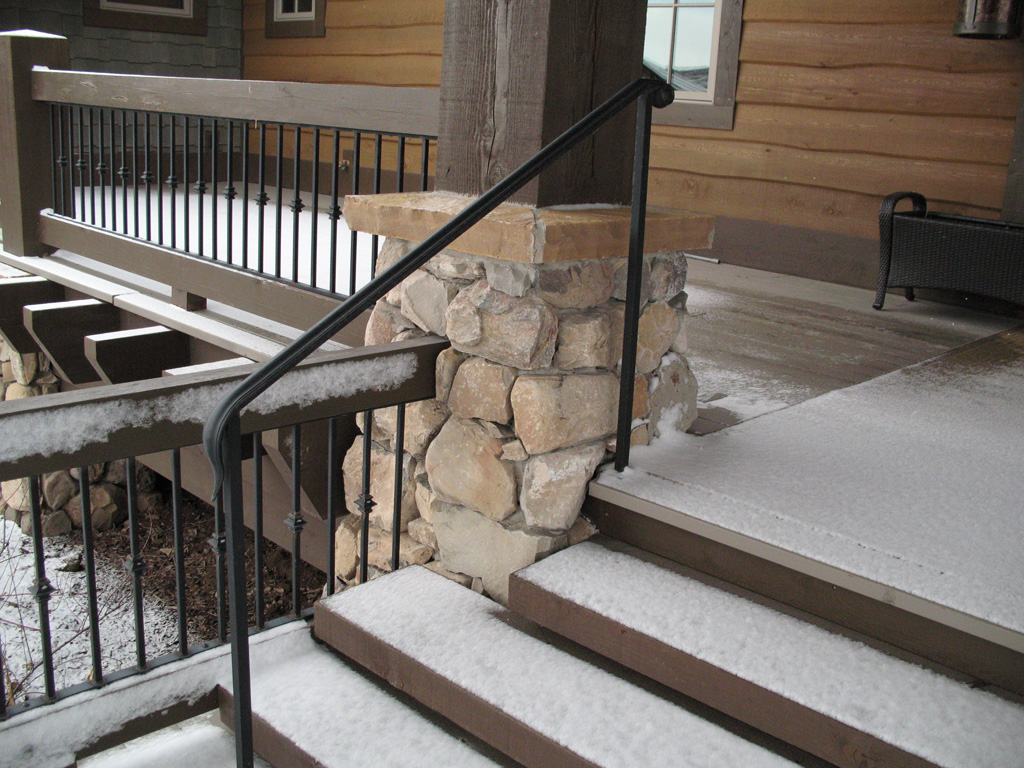 iron-anvil-handrails-post-mount-moulded-cap-ross-handrail-glenwild-1