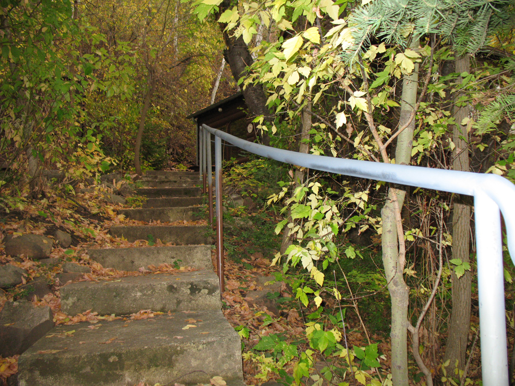 iron-anvil-handrails-post-mount-pipe-nelson-spencer-15018-6-1