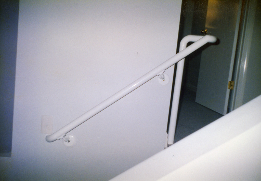 iron-anvil-handrails-wall-mount-pipe-1