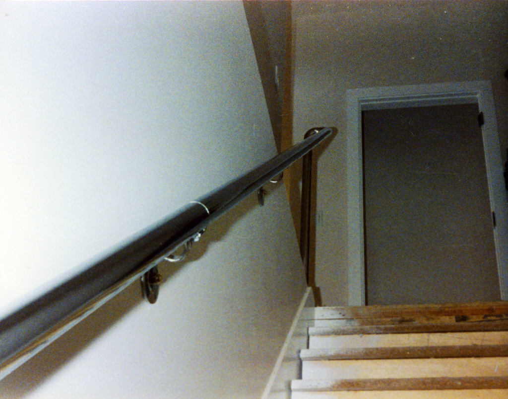 iron-anvil-handrails-wall-mount-pipe-chrome-above-capitol-1