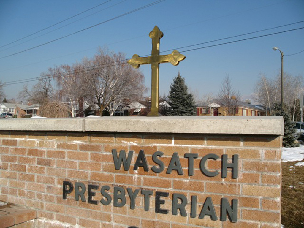 iron-anvil-other-items-religious-cross-brass-wasatch-presbyterian-1-2-1