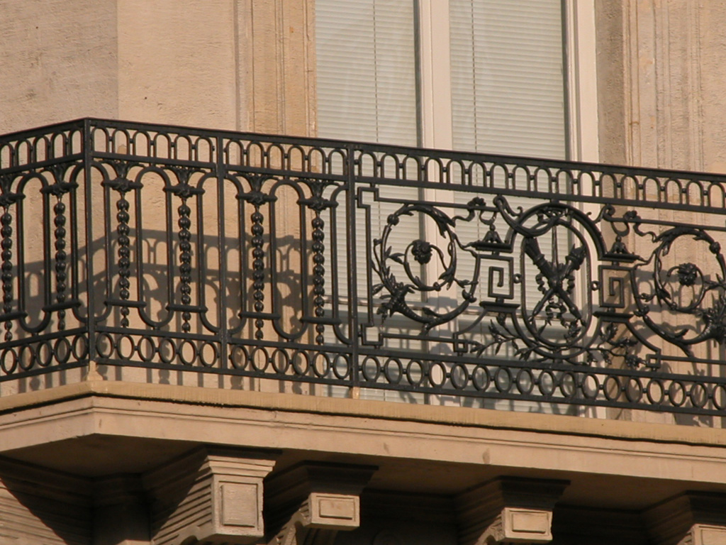 iron-anvil-railing-by-others-european-france-paris-263-33