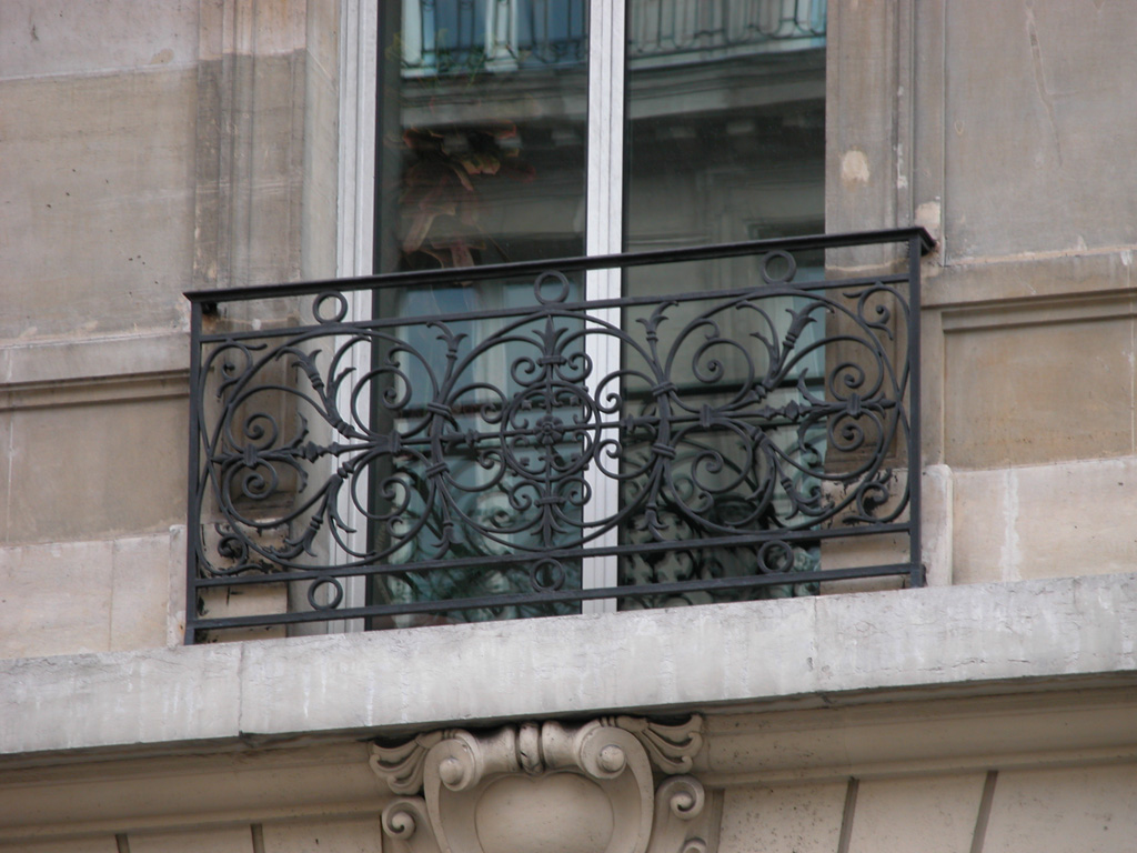 iron-anvil-railing-by-others-european-france-paris-263-9