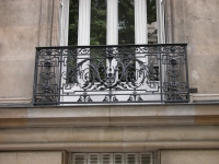 iron-anvil-railing-by-others-european-france-paris-263-43
