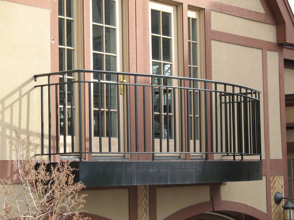 iron-anvil-railing-double-top-simple-10-0915-75-laird-2-2