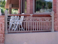iron-anvil-railing-double-top-copper-top-rail-bountiful-marks-12-1088-1