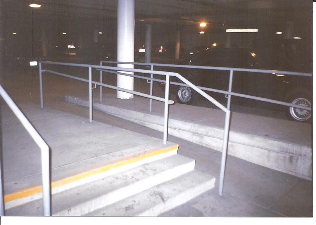 iron-anvil-railing-horizontal-pipe-handicap-ramp-2
