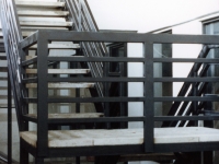 iron-anvil-railing-horizontal-square-tube-steel-xxxx-24036-2