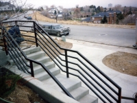 iron-anvil-railing-horizontal-square-tube-xxxx-21031-2