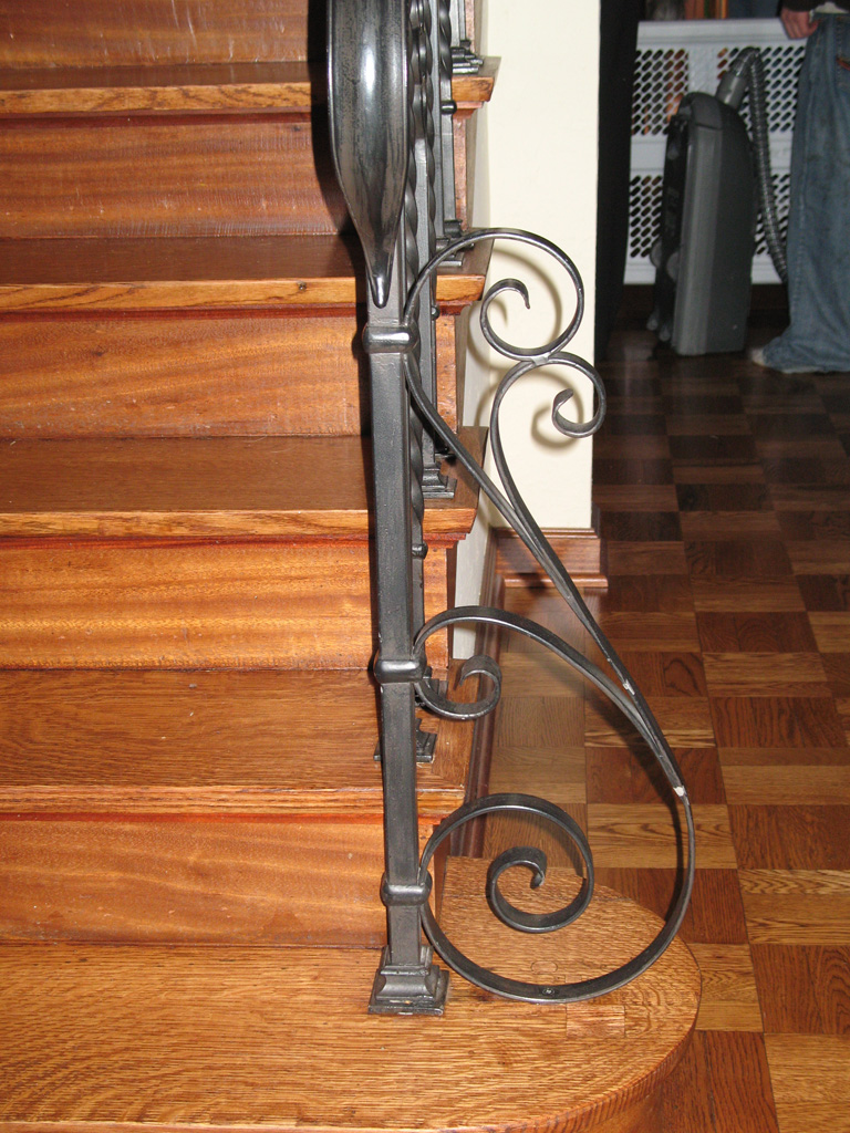 iron-anvil-railing-scrolls-and-patterns-picket-castings-twist-steel-pattern-julie-lapine-harvard-1
