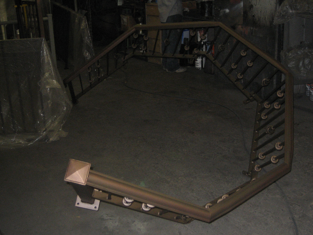 iron-anvil-railing-single-top-collars-park-city-hexagon-fabrication-clissold-9