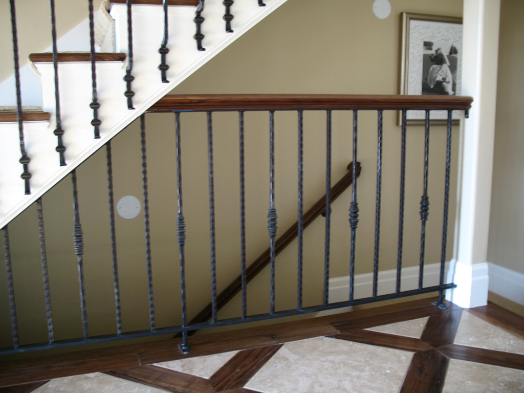 iron-anvil-railing-single-top-collars-side-mount-doran-tyalor-style-rail-by-country-club-2