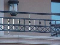 iron-anvil-railing-x-pattern-gustaferson-1