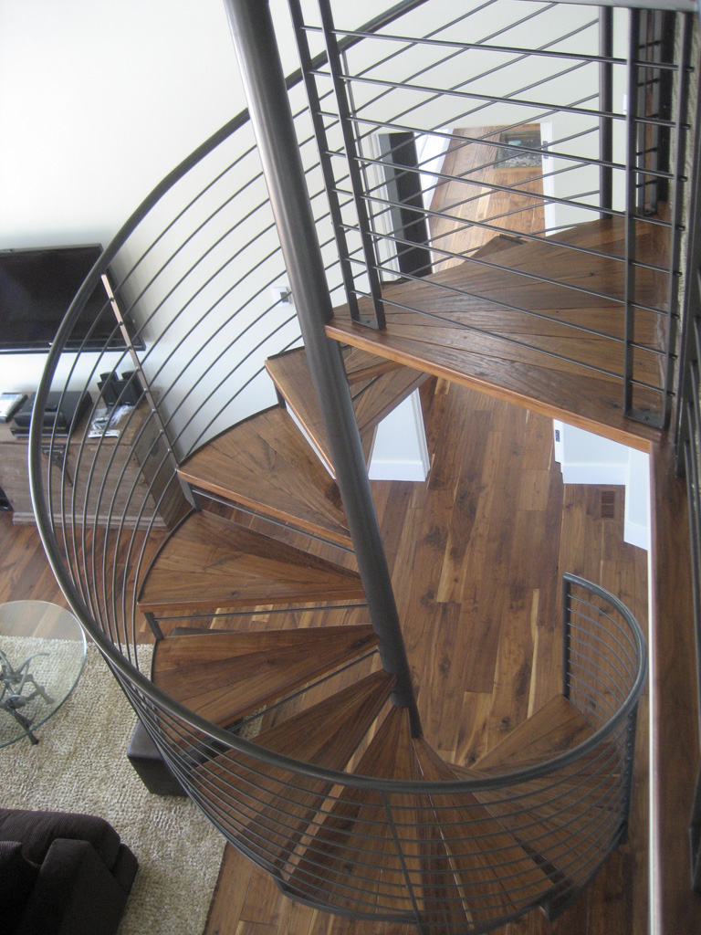 iron-anvil-stairs-spiral-wood-sletta-14338-t7
