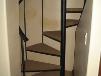iron-anvil-stairs-spiral-carpet-yukon-14383-lot-61-deer-crest-3